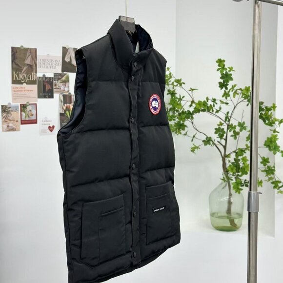 🍻🍻2024 Canada goose new down jacket - Picture 4 of 9